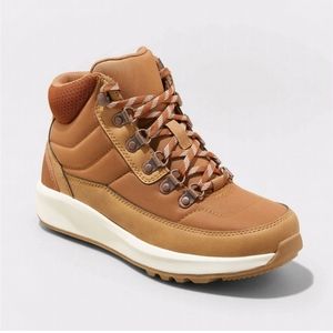 ●SOLD● NWT Women's Universal Thread Bergen Quilted Hiker Tan Ankle Booties Boots
